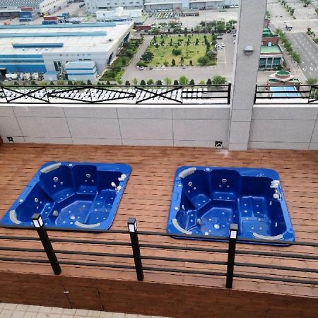 Western Bay Marina Hotel Pyeongtaek Extérieur photo