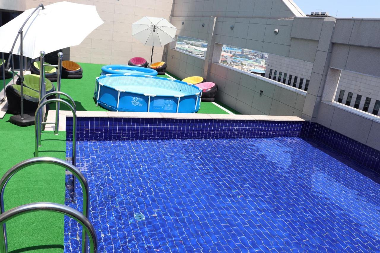 Western Bay Marina Hotel Pyeongtaek Extérieur photo