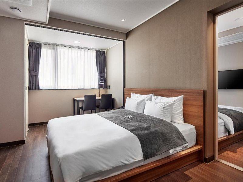 Western Bay Marina Hotel Pyeongtaek Extérieur photo