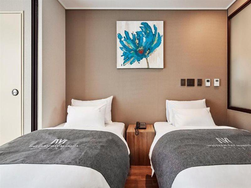 Western Bay Marina Hotel Pyeongtaek Extérieur photo