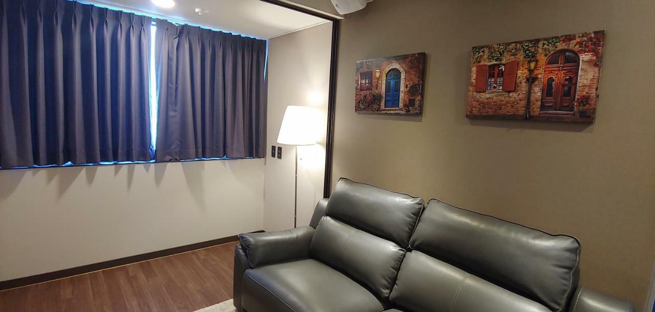 Western Bay Marina Hotel Pyeongtaek Extérieur photo
