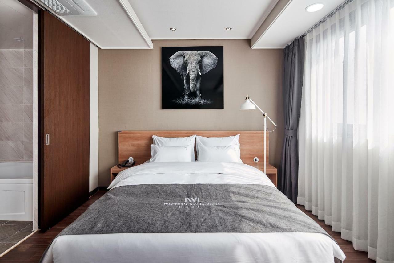 Western Bay Marina Hotel Pyeongtaek Extérieur photo