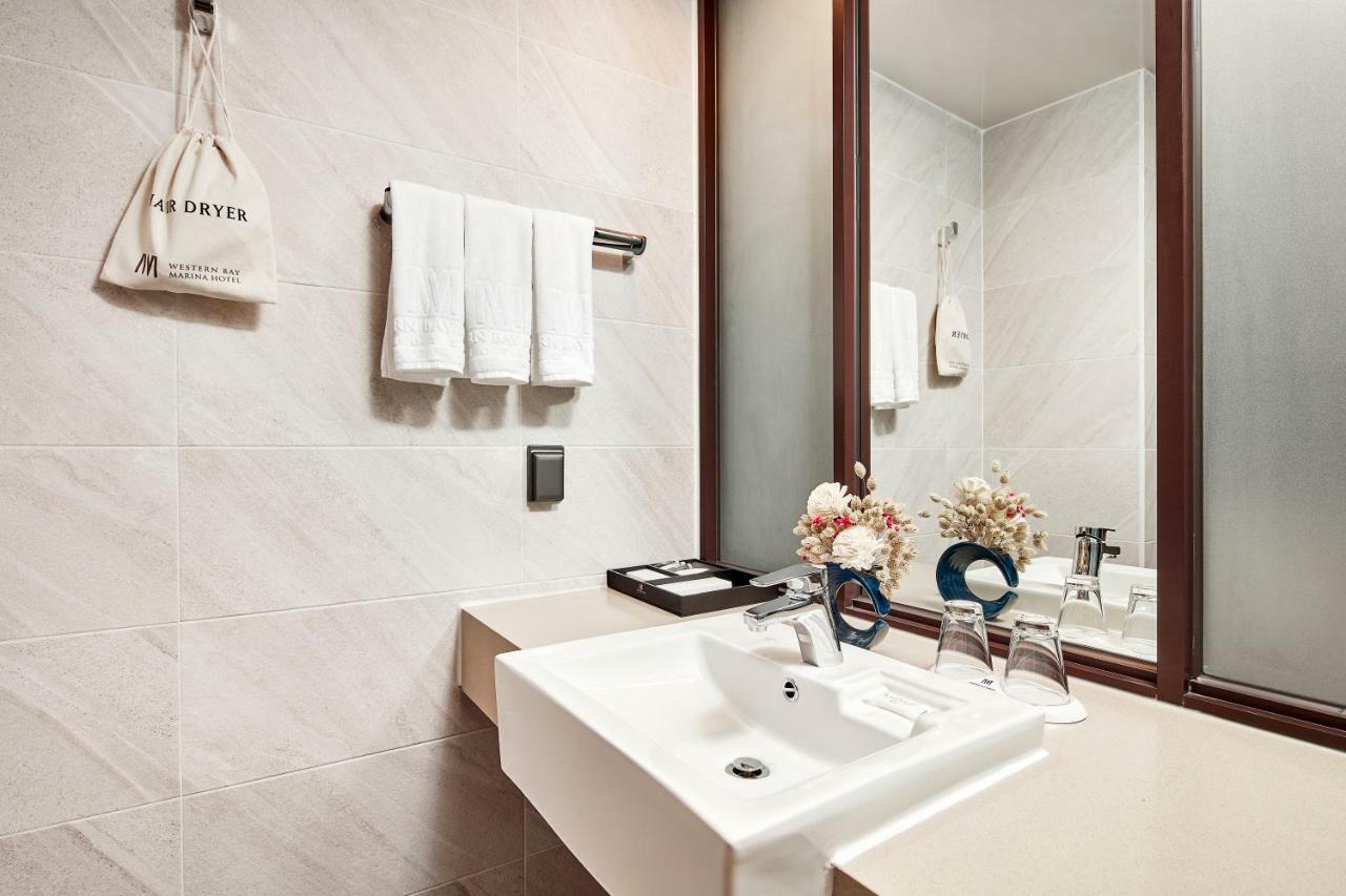 Western Bay Marina Hotel Pyeongtaek Extérieur photo