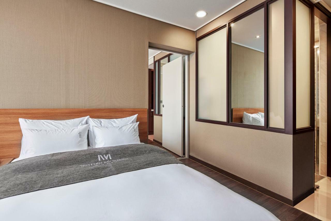 Western Bay Marina Hotel Pyeongtaek Extérieur photo
